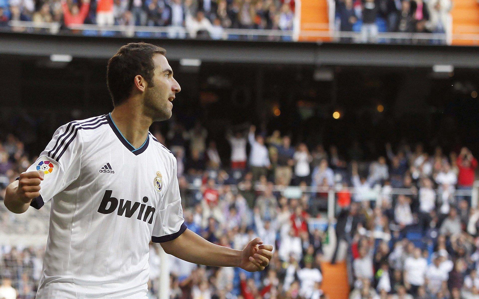 加图索开启意甲夏季考察之旅,35名球员入选重点观察名单