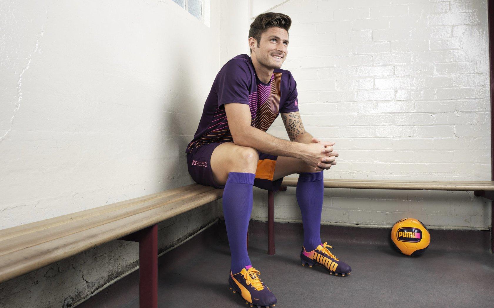 切尔西新星吉乌租借加盟桑德兰，罗马诺确认交易达成