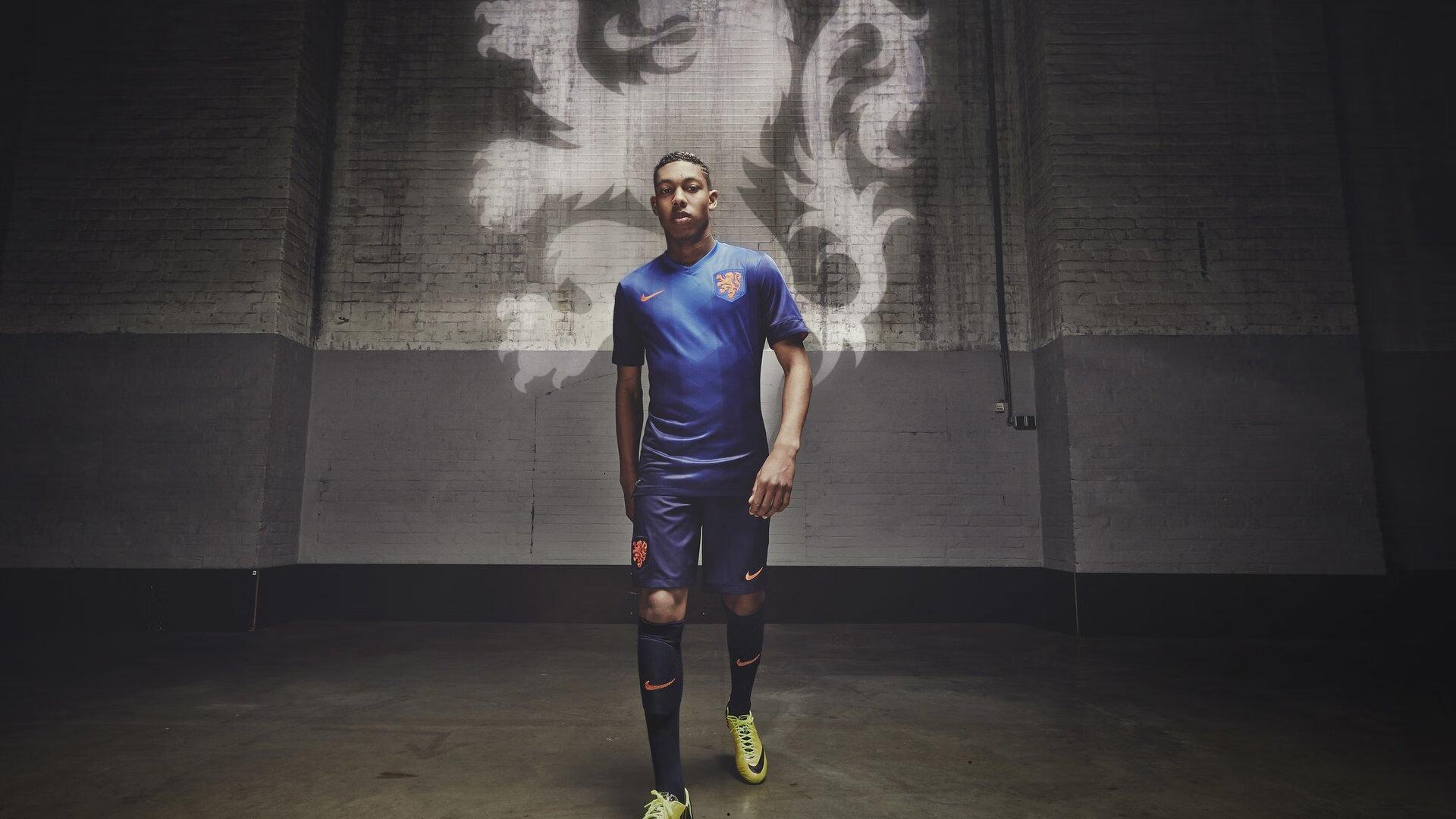 击剑国家队军训淬火成钢 作风与实战双线提升剑指奥运