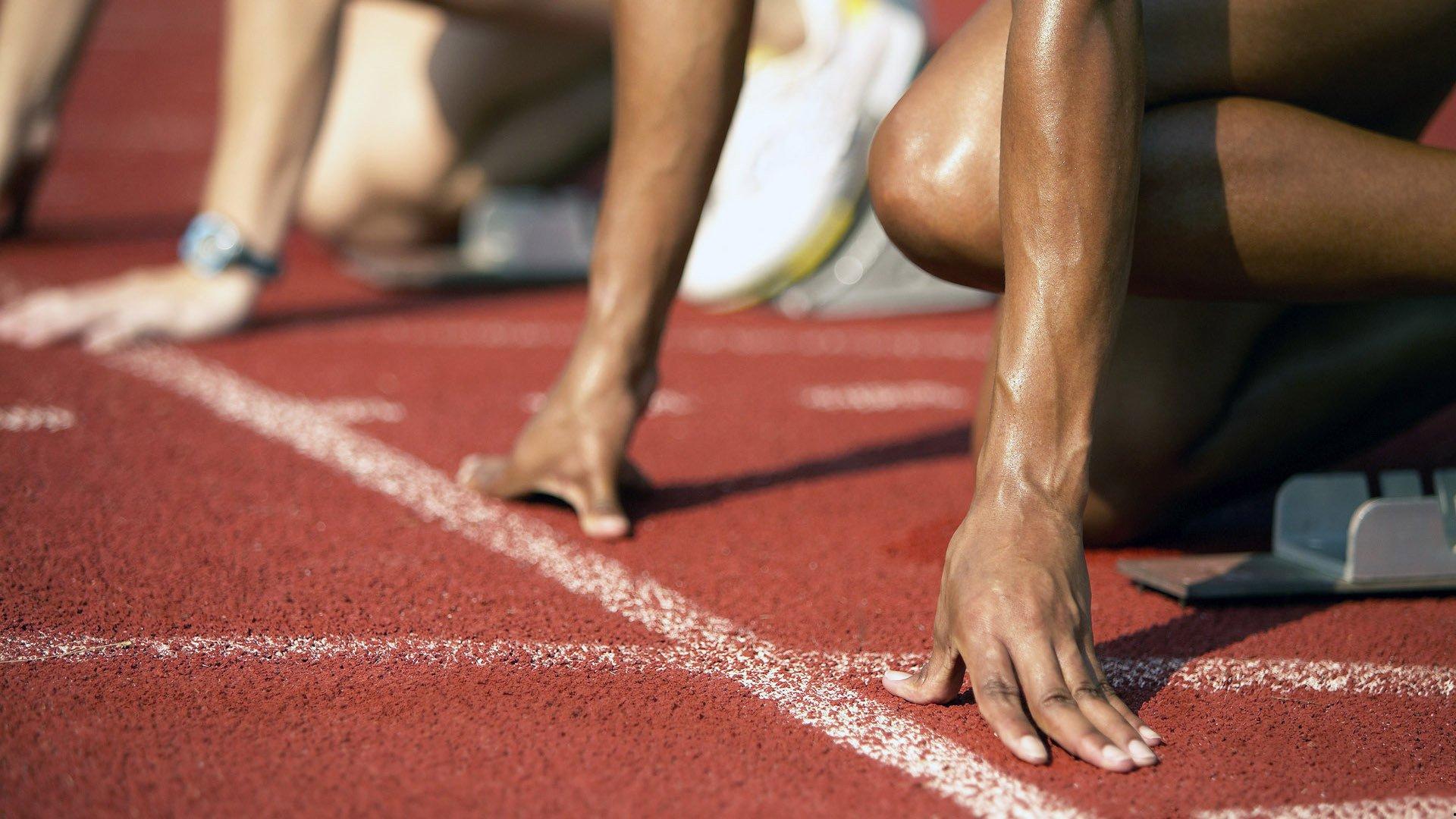 休斯顿火箭迎来命运转折点?传奇中锋海耶斯牵头财团酝酿收购,红色旋风或将迎来新时代